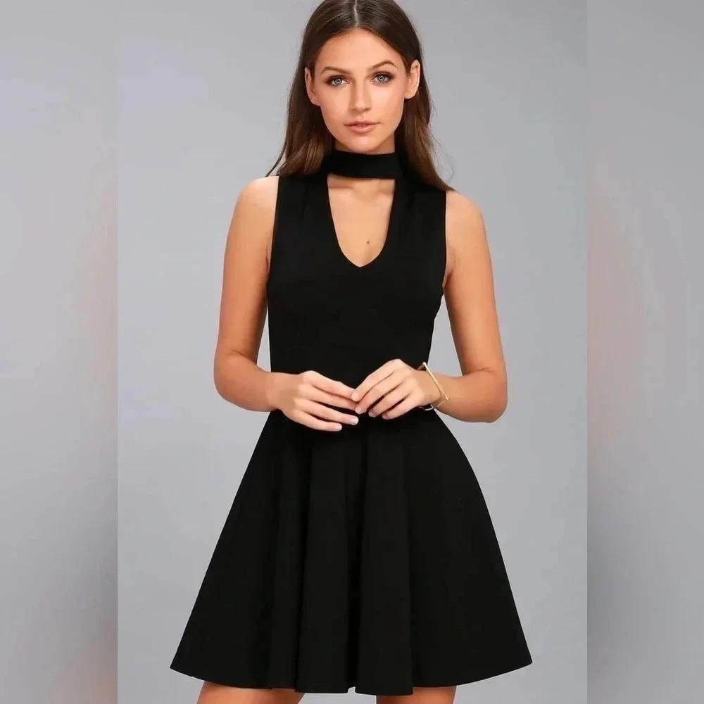 Lulus Loving You is Easy Black Skater Dress Size Small